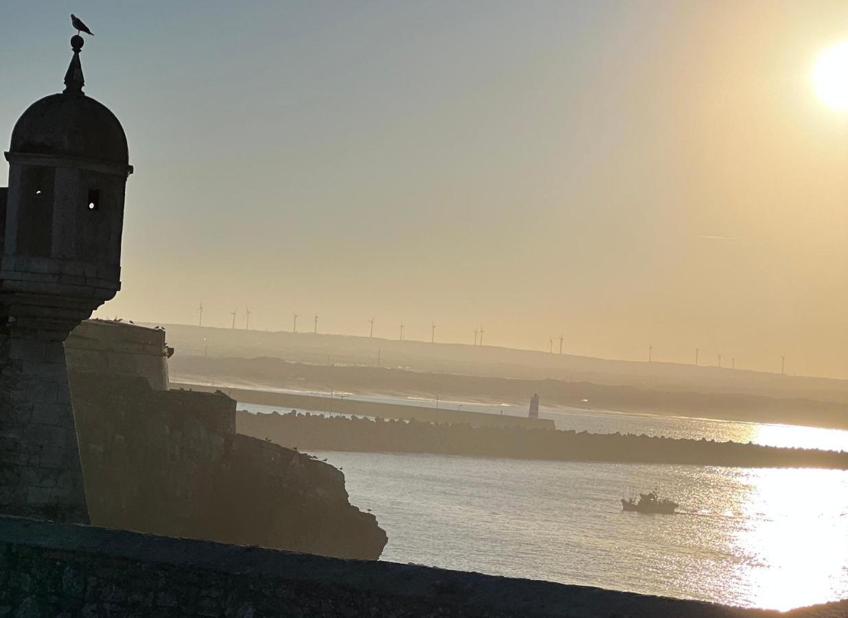 Casinha De Sao Pedro Daire Peniche Dış mekan fotoğraf
